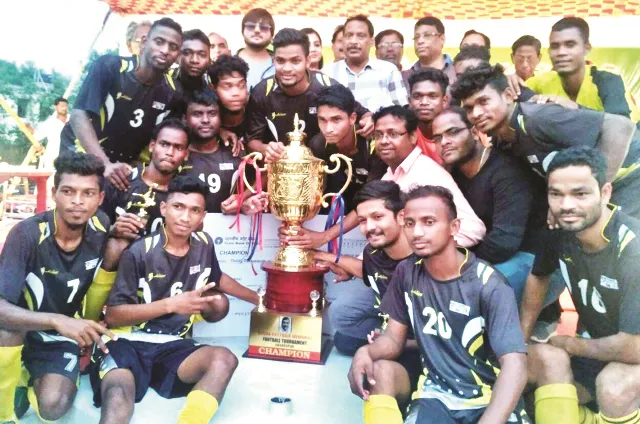 ୟାଜ୍‌ଦାନି କ୍ଲବ୍‌-୭୩ ବିଜେତା