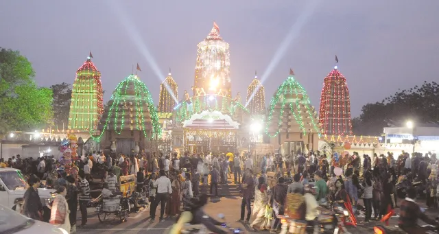 ରାମନବମୀରେ ରାଜଧାନୀ ଉତ୍ସବମୁଖର : ଭଜିଲେ ରାମ ନାମ