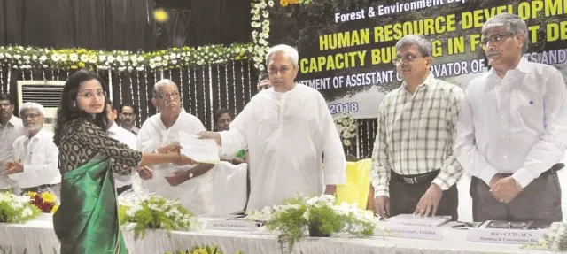 ୪୮ ଏସିଏଫ୍‌ ଓ ୧୧୧ ରେଞ୍ଜରଙ୍କୁ ନିଯୁକ୍ତିପତ୍ର ବଣ୍ଟନ