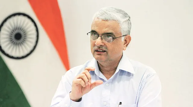 କୌଣସି ଭାରତୀୟ ଭୋଟର୍‌ଙ୍କର ତଥ୍ୟ ଫେସ୍‌ବୁକ୍‌ ସହ ସଂଯୋଗ ହୋଇନାହିଁ: ମୁଖ୍ୟ ନିର୍ବାଚନ କମିସନର