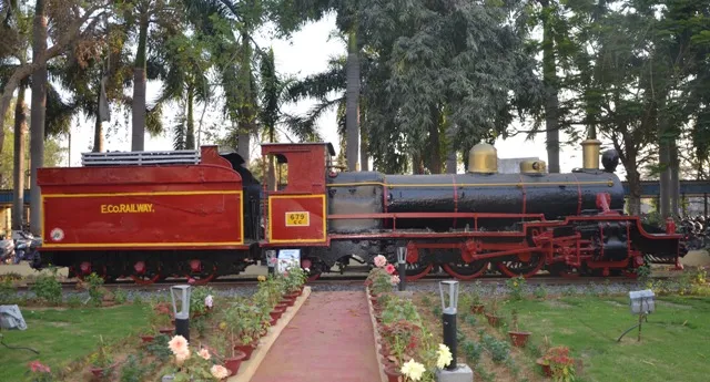 ହେରିଟେଜ୍‌ ରେଳ ଇଞ୍ଜିନ୍‌ ସହିତ ସେଲ୍ଫି ସୁଯୋଗ