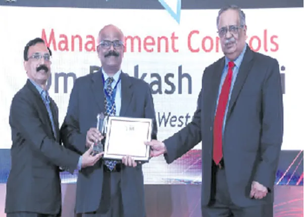 ସମ୍ବାଦ’ ସ୍ତମ୍ଭକାର ସମ୍ମାନିତ