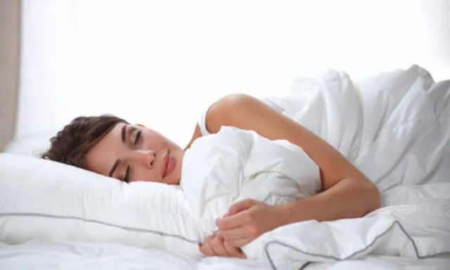 ଖାଇବା ପରେ ତୁରନ୍ତ ଶୁଅନ୍ତୁ ନାହିଁ! ଜାଣନ୍ତୁ କାରଣ