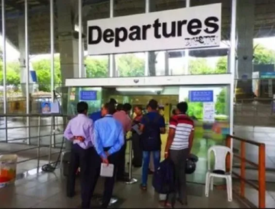 ବିମାନ ଉଡ଼ାଣ ବିଳମ୍ବ ଓ ବାତିଲ୍‌ ବାବଦରେ ଯାତ୍ରୀଙ୍କୁ ମିଳିବ ୨୦ ହଜାର ଟଙ୍କା