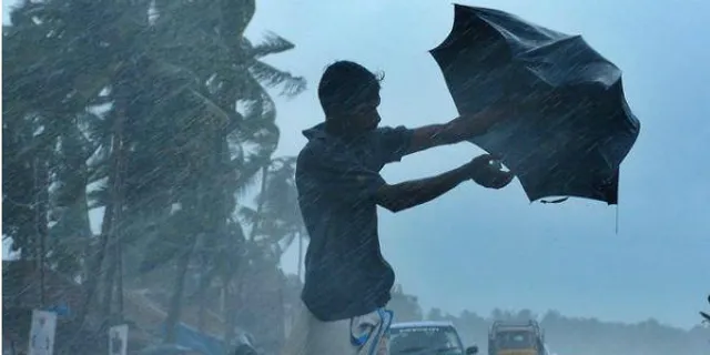 ଅପରାହ୍ଣ ସାଢ଼େ ତିନିଟା ସୁଦ୍ଧା ରାଜ୍ୟର ଷୋହଳଟି ଜିଲ୍ଲାରେ ଘଡ଼ଘଡ଼ି ସହ ବର୍ଷା ସମ୍ଭାବନା