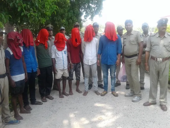 ପୁଲିସ୍‌ ଜାଲରେ ହାଇେଓ୍ଵ ଲୁଟେରା ଗ୍ୟାଙ୍ଗ : ୭ ଧରାପଡ଼ିଲେ, ୩ ଖସିଲେ