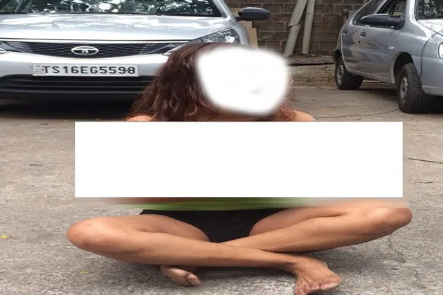 କାଷ୍ଟିଂ କାଉଚ୍‌କୁ ବିରୋଧ: ସର୍ବ ସମ୍ମୁଖରେ ଉଲଗ୍ନ ହେଲେ ତେଲୁଗୁ ଅଭିନେତ୍ରୀ