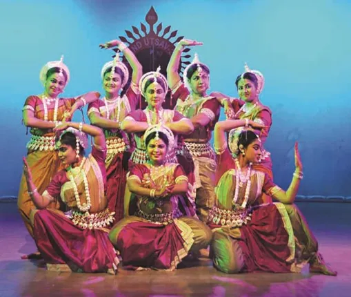 ରବୀନ୍ଦ୍ର ମଣ୍ଡପ ପ୍ରେକ୍ଷାଳୟରେ ‘କଳିଙ୍ଗାୟାନ ତୌର୍ଯ୍ୟତ୍ରିକମ୍‌’ ପକ୍ଷରୁ ଆୟୋଜିତ ‘ଅଷ୍ଟମ ଆନନ୍ଦ ଉତ୍ସବ’