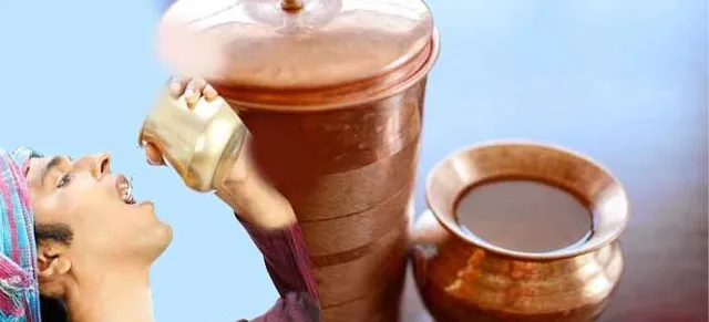 ତମ୍ବା ପାତ୍ରରେ ପାଣି ରଖି ପିଉଥିଲେ ଦୂରେଇ ଯିବ ଅନେକ ରୋଗ, ମାତ୍ର ଏହି ଦିଗ ପ୍ରତି ସତର୍କ ରୁହନ୍ତୁ