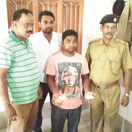 ୩ ଲକ୍ଷର ବ୍ରାଉନସୁଗାର ଜବତ, ଯୁବକ ଗିରଫ