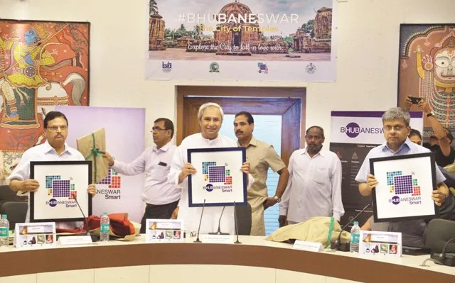 ଭୁବନେଶ୍ୱର ସ୍ମାର୍ଟ ସିଟି ଲିମିଟେଡ୍‌ର ନୂଆ ଲୋଗୋ ଓ ଓ୍ଵବସାଇଟ୍‌କୁ ଲୋକାର୍ପିତ କରୁଛନ୍ତି ମୁଖ୍ୟମନ୍ତ୍ରୀ ନବୀନ ପଟ୍ଟନାୟକ