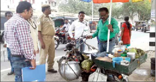 ଜଣ୍ଡିସ ଅଣାୟତ୍ତ: ରୋଗୀ ସଂଖ୍ୟା ୮୨କୁ ବୃଦ୍ଧି : କଟକଣା ସତ୍ତ୍ୱେ ଚାଲିଛି ଆଖୁ, ଗୁପଚୁପ, ଦହିବରା ବିକ୍ରି