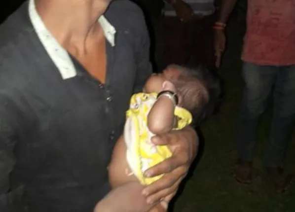 ସୋର: ମାସକର ଝିଅକୁ ନ’କଳମ ବଣରେ ଫିଙ୍ଗି ଦେଲା ବାପା