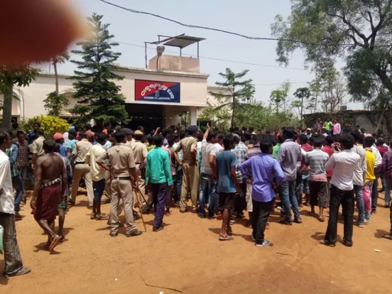 ଦୁଷ୍କର୍ମକୁ ନେଇ ତୁମୁଳକାଣ୍ଡ