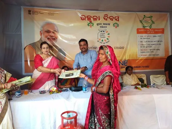 ୭୦ ହଜାରରୁ ଅଧିକ ହିତାଧିକାରୀଙ୍କୁ ଗ୍ୟାସ୍‌ ବଣ୍ଟନ କରାଗଲା