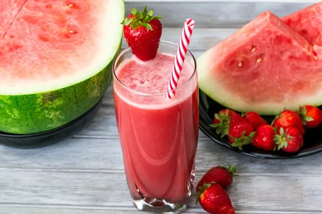 ଏହି ଗ୍ରୀଷ୍ମରେ ତରଭୁଜ ଓ ଖରଭୁଜ ଖାଆନ୍ତୁ, ଚୁଟ୍‌କିରେ ଦୂରେଇ ଦିଅନ୍ତୁ ଏହି ସବୁ ସମସ୍ୟା