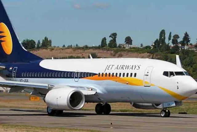 ଗୁରୁତର ଆର୍ଥିକ ସଂକଟରେ ଜେଟ୍ ଏୟାରୱେଜ୍: କର୍ମଚାରୀଙ୍କ ଦରମା ୨୫% ପର୍ଯ୍ୟନ୍ତ କମାଇଲା