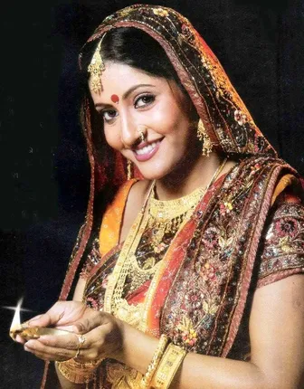 ବିନା ପ୍ରେମିକରେ ଏହି ସିନେମାରେ ନଜର ଆସିଥିଲେ ଅନୁ