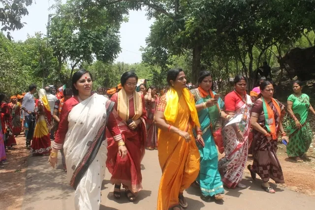 ଶିଖରଚଣ୍ଡୀରୁ ଆରମ୍ଭ ହେଲା ମହିଳା ସୁରକ୍ଷା ଯାତ୍ରା