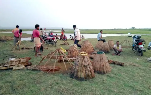 ହୀରାକୁଦ ଜଳଭଣ୍ଡାର ଅଞ୍ଚଳ ଉପରେ ଆଖି! : ଧରାପଡ଼ିଲେ ୩୦୦ ଛତିଶଗଡ଼ୀ ମତ୍ସ୍ୟଜୀବୀ