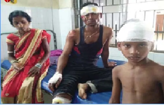 ଡାଇଭର୍ସନ ରାସ୍ତାରେ ବାଇକ ଦୁର୍ଘଟଣା, ୩ ଗୁରୁତର