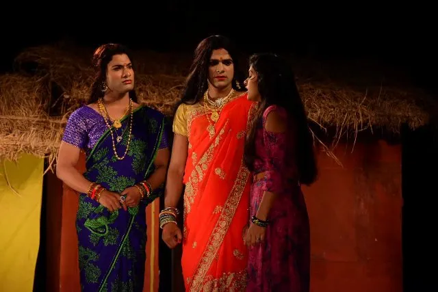 ଅର୍ପଣ ଥିଏଟର୍‌ ଫେଷ୍ଟିଭାଲ -୨୦୧୮ ଆରମ୍ଭ : ପ୍ରଥମ ସନ୍ଧ୍ୟାରେ ‘ଅର୍ଦ୍ଧନାରୀ’