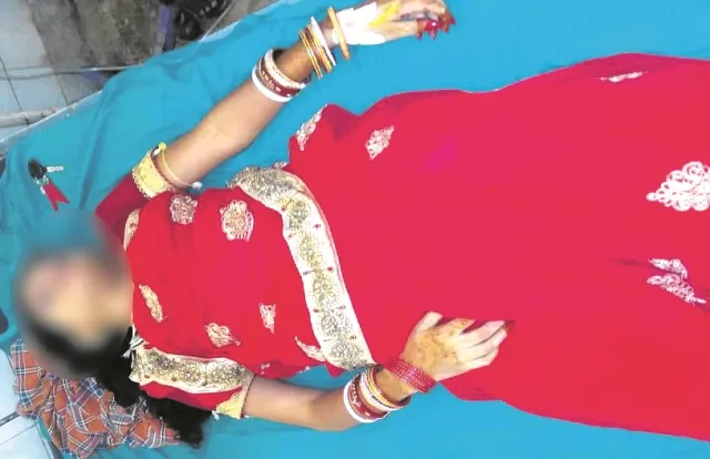 ବିବାହ ବେଳେ ମନ୍ଦିର ପାଲଟିଲା ରଣକ୍ଷେତ୍ର : ସମ୍ପର୍କୀୟା ମହିଳାଙ୍କ ମାଡ଼ରେ କନ୍ୟା ଅଚେତ