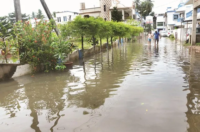 କାଳବୈଶାଖୀ ବର୍ଷାରେ ଉବୁଟୁବୁ ରାଜଧାନୀ