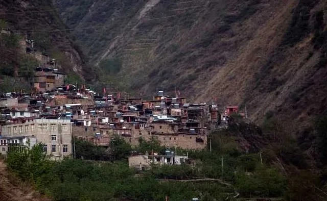 ଭୂ-କମ୍ପରେ ମରିଥିଲେ ୮୭ହଜାର ଲୋକ