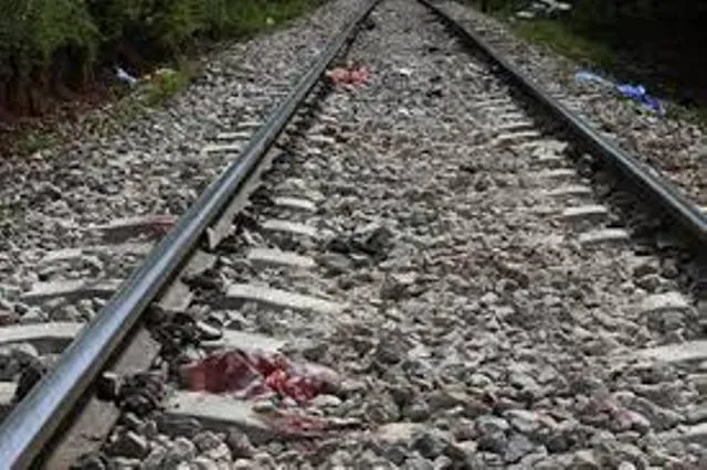 ଟ୍ରେନ୍‌ ଆଗକୁ ଡେଇଁ ଦିଅର-ଭାଉଜଙ୍କ ଆତ୍ମହତ୍ୟା