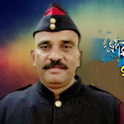 ୫୦ବର୍ଷ ବୟସରେ ୧୦ମ ଶ୍ରେଣୀ ପରୀକ୍ଷା ଦେଇ ନିଜ ଇଚ୍ଛା ପୁରଣ କରିଛନ୍ତି ଏହି ପହିଲମାନ, ପ୍ରଥମ ଶ୍ରେଣୀରେ ହୋଇଛନ୍ତି ଉତ୍ତୀର୍ଣ୍ଣ