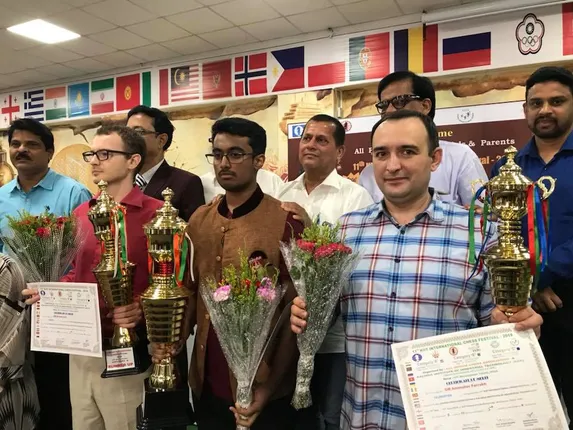 କିଟ୍‌ ଅନ୍ତର୍ଜାତୀୟ ଚେସ୍‌ ମହୋତ୍ସବ: କାର୍ତିକ ବିଜେତା, ଦେବାଶିଷ ଶ୍ରେଷ୍ଠ ଓଡ଼ିଆ