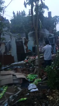 ଭୁବନେଶ୍ୱର: ଫ୍ରିଜ୍‌ରେ ବିସ୍ଫୋରଣ, ଉଡ଼ିଗଲା ଛାତ; ଲକ୍ଷାଧିକ ଟଙ୍କାର ସମ୍ପତ୍ତି ପାଉଁଶ