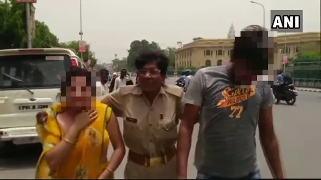 ପୁଣି ଅଡ଼ୁଆରେ ମୁଖ୍ୟମନ୍ତ୍ରୀ ଯୋଗୀ; ଦୁଷ୍କର୍ମ ପୀଡ଼ିତା ପତ୍ନୀ ଓ ତାଙ୍କ ସ୍ୱାମୀ ବିଧାନସଭା ସମ୍ମୁଖରେ କଲେ ଆତ୍ମାହୂତି ଉଦ୍ୟମ