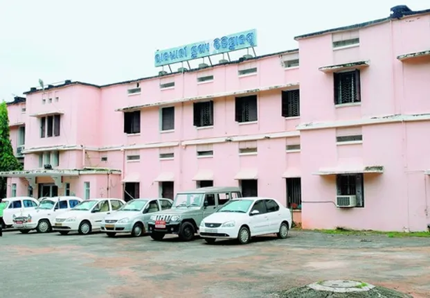 କ୍ୟାପିଟାଲ ହସ୍ପିଟାଲରେ ଆରମ୍ଭ ହେଲା ରେଟିନା ଅସ୍ତ୍ରୋପଚାର