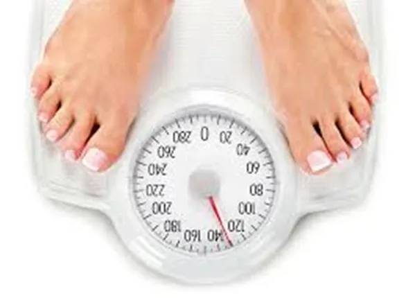 ଆସନ୍ତୁ ଜାଣିବା କେଉଁ ବୟସରେ କେତେ ଓଜନ ରହିବା ଆବଶ୍ୟକ