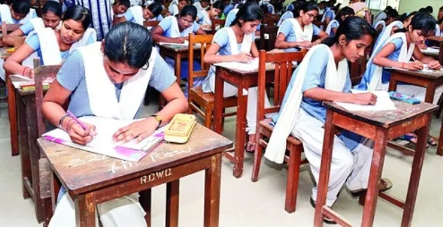 ୯୨୬ ଛାତ୍ରଛାତ୍ରୀ ଦେବେ ଯୁକ୍ତ୨ ଇନ୍‌ଷ୍ଟାଣ୍ଟ ପରୀକ୍ଷା