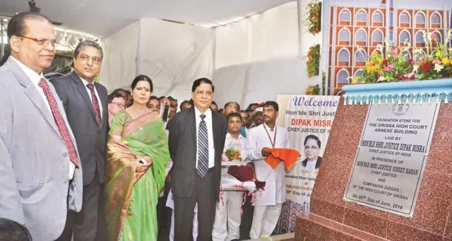 ସମାଜ-ନ୍ୟାୟାଳୟ ଦୂରତା ହ୍ରାସ କରିପାରିବେ ଆଇନଜୀବୀ: ଜଷ୍ଟିସ ଦୀପକ ମିଶ୍ର