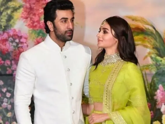 ଆମେ ଏହାକୁ ରିୟାଲିଟି ସୋ’ କରିବାକୁ ଚାହୁଁନୁ : ଆଲିଆଙ୍କ ସହ ସଂପର୍କକୁ ନେଇ ଏପରି କହିଲେ ରଣବୀର କପୁର