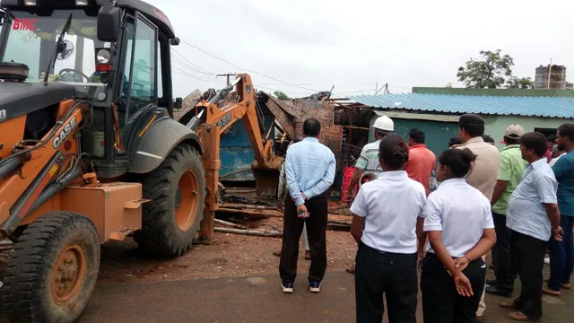 ମହତାବ ମାର୍କେଟ୍‌ କମ୍ପ୍ଲେକ୍ସରୁ ଜବରଦଖଲ ଉଚ୍ଛେଦ