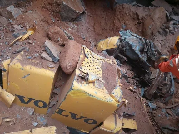 ପଥର ଧସିବା ଘଟଣା: ୧୫ ଦିନ ପରେ ଉଦ୍ଧାର ହେଲା ଆଉ ଜଣେ ଜେସିବି ଅପରେଟରଙ୍କ ମୃତଦେହ