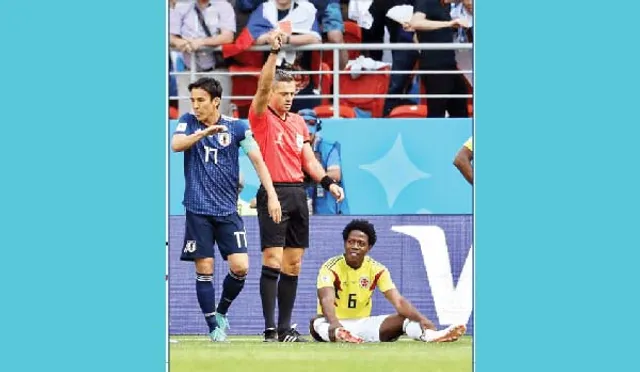 ସାଂଚେଜଙ୍କୁ ପ୍ରଥମ ଲାଲ୍‌ କାର୍ଡ