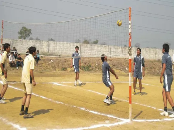 ବିଶ୍ୱବିଦ୍ୟାଳୟରେ ଆଉଟ୍‌ଡୋର ସ୍ପୋର୍ଟସ ସୁବିଧା