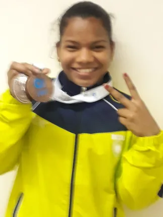 ବିଶ୍ୱ କନିଷ୍ଠ ଭାରୋତ୍ତୋଳନ ଝିଲ୍ଲୀ ଜିତିଲେ କାଂସ୍ୟ