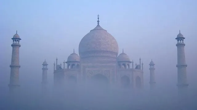 ଏହି ଯାଦୁଗର ନିଜ ଯାଦୁ ବଳରେ ତାଜମହଲକୁ ଅଦୃଶ୍ୟ କରାଇ ଦେଇଥିଲେ; ଜାଣନ୍ତୁ ତାଜ୍‌ମହଲ ସଂପର୍କିତ ୧୦ ଅଜଣା ତଥ୍ୟ