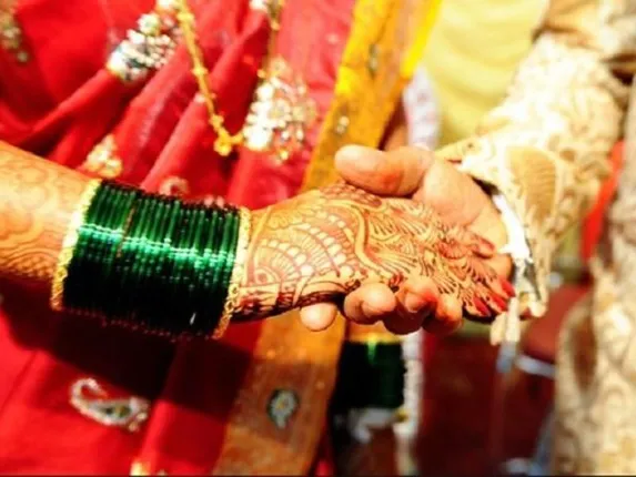 ନିଜକୁ ଭାରତୀୟ ବୋଲି କହି ମାଟ୍ରିମୋନିଆଲ ସାଇଟ୍‌ରେ ବିବାହ ପ୍ରସ୍ତାବ ପଠାଇଲେ ପାକିସ୍ତାନୀ ଯୁବକ, ସତ ସାମ୍ନାକୁ ଆସିବା ପରେ ଦେଲେ ହତ୍ୟା ଧମକ