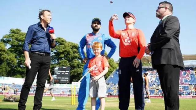 ଭାରତ-ଇଂଲଣ୍ଡ ଟି-୨୦: ଟସ୍‌ ଜିଣି ଭାରତର ବୋଲିଂ ନିଷ୍ପତ୍ତି, ଦୀପକ ଚହରଙ୍କୁ ଡେବ୍ୟୁ ସୁଯୋଗ