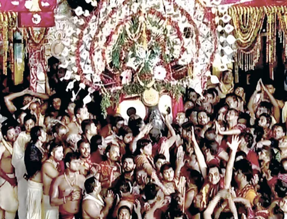 ବିବାହ ଗଇଣ୍ଠାଳ ଫିଟା ଓ ରସଗୋଲା ଭୋଗ