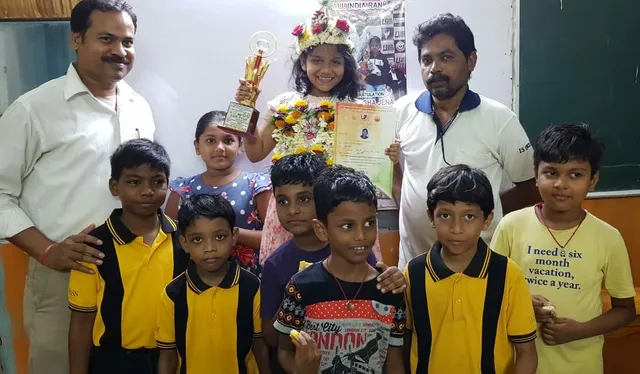 ପ୍ରତ୍ୟାଶାଙ୍କୁ ସମ୍ବର୍ଧନା