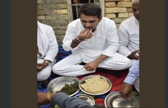 ରିକ୍ସା ଚଳାଇଲେ ତେଜପ୍ରତାପ୍‌, ନଳକୂଅରେ ଗାଧୋଇବା ପରେ ଦଳିତ ଘରେ ଭୋଜନ କଲେ ରୁଟି-ଶାଗ